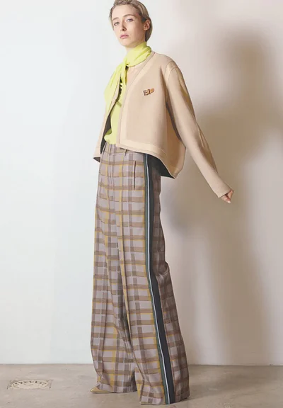 Look 17